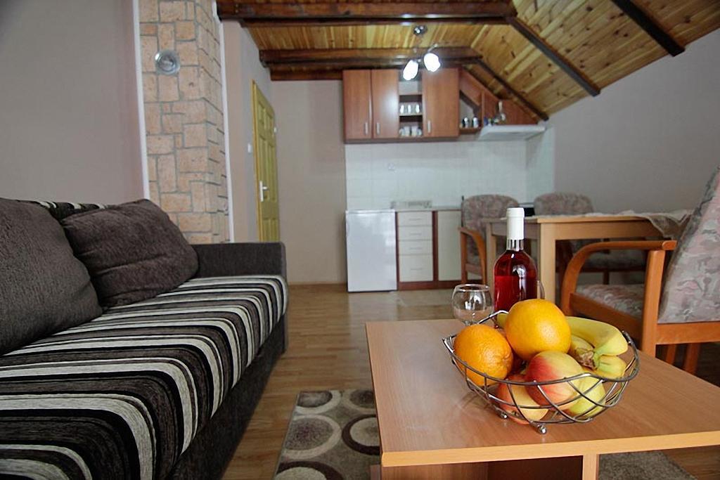 Apartments Andric Kaludjerske Bare Room photo